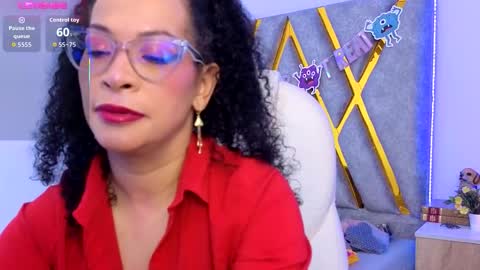 Snapshot of cintia_holms chatting on 02-04-26, 10:58 Cintia online show from 02-04-26, 10:58