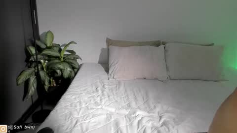 Snapshot of cintya_brown chatting on 11-12-25, 08:19 Sofia OF online show from 11-12-25, 08:19