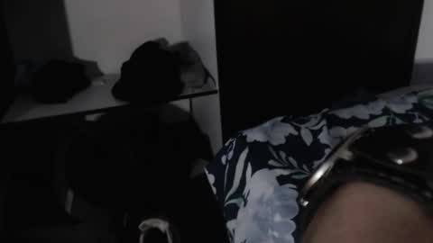 cirosky_elchicopolla online show from 12-22-25, 04:20