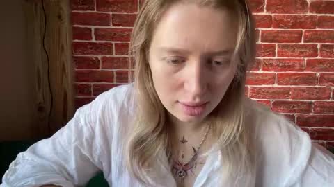 citrusblissss online show from 10-14-25, 02:23