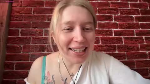 citrusblissss online show from 11-14-25, 03:27