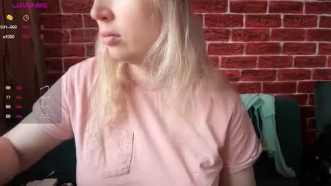 citrusblissss online show from 11-28-25, 03:53