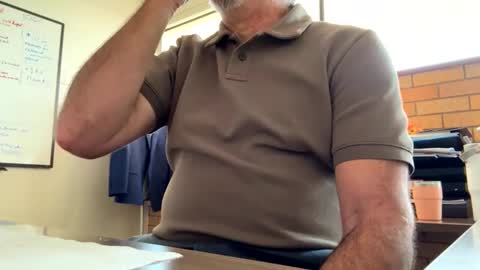 Snapshot of cj3d2 chatting on 09-19-25, 06:19 Cjd32 online show from 09-19-25, 06:19