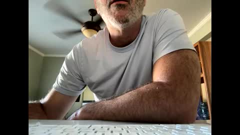 Snapshot of cj3d2 chatting on 11-06-25, 09:48 Cjd32 online show from 11-06-25, 09:48