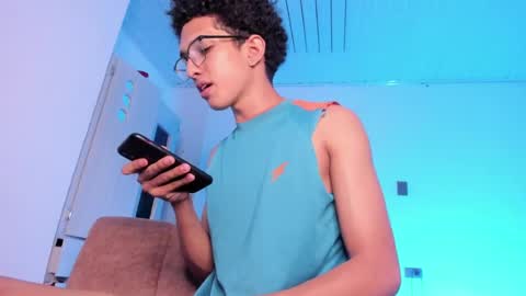 cj_davis1 online show from 05-10-26, 01:33