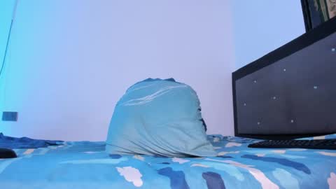 cj_davis1 online show from 05-19-26, 01:56