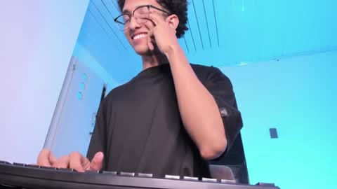 cj_davis1 online show from 05-28-26, 04:10