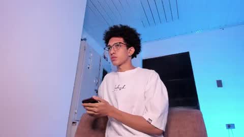 cj_davis1 online show from 07-19-26, 08:51