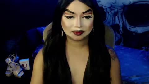 Snapshot of cj_parker69 chatting on 01-06-26, 01:48 QUEEN CESS online show from 01-06-26, 01:48