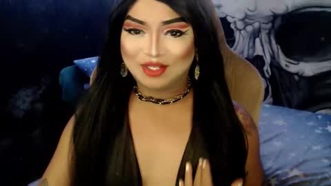 Snapshot of cj_parker69 chatting on 01-09-26, 02:42 QUEEN CESS online show from 01-09-26, 02:42