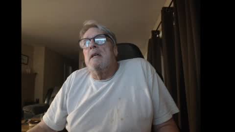 Snapshot of cjscout chatting on 12-05-24, 01:58 cjscout online show from 12-05-24, 01:58