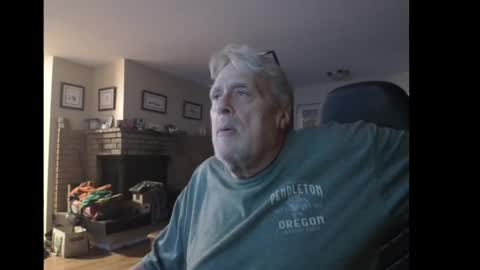 Snapshot of cjscout chatting on 12-12-24, 06:14 cjscout online show from 12-12-24, 06:14