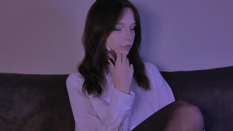 Claire Bennett online show from 04-27-26, 02:31