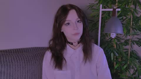 Claire Bennett online show from 05-19-26, 01:11