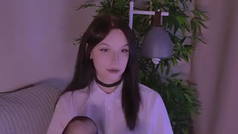 Claire Bennett online show from 06-25-26, 11:42