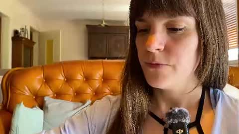 Claire Moulin online show from 06-14-26, 12:29