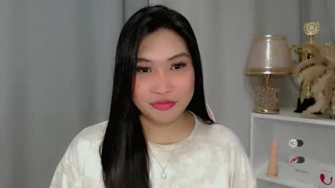Snapshot of claire_wntr chatting on 05-03-26, 06:19 CLAIRE online show from 05-03-26, 06:19