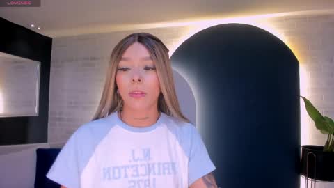 Claire Dawson online show from 04-12-26, 11:10