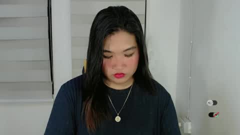 CLAIRE online show from 03-09-25, 09:02