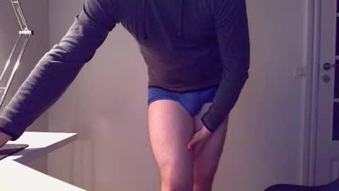 clamshive7 online show from 11-27-25, 07:05