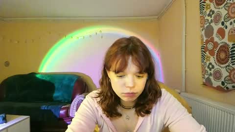 Clancy online show from 02-06-25, 01:27