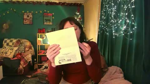 Snapshot of clancyosbourne chatting on 01-13-26, 06:02 Clancy online show from 01-13-26, 06:02