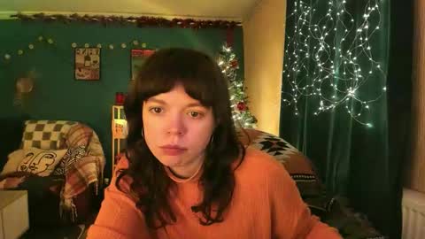 Snapshot of clancyosbourne chatting on 02-01-26, 05:44 Clancy online show from 02-01-26, 05:44