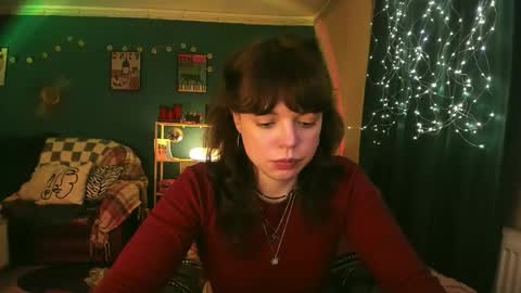 Snapshot of clancyosbourne chatting on 02-18-26, 06:48 Clancy online show from 02-18-26, 06:48