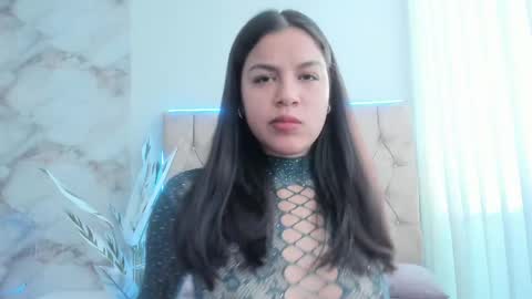 Clara4w online show from 05-09-26, 11:59