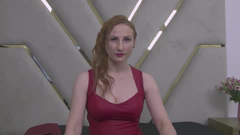 Snapshot of clara_jason chatting on 01-10-26, 10:14 Mistress Clara online show from 01-10-26, 10:14