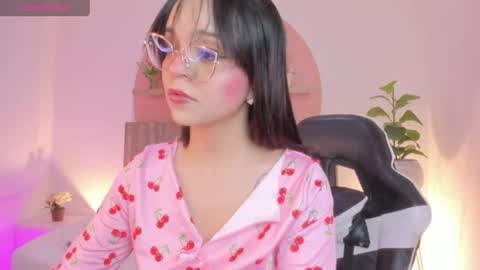 C L A R A online show from 06-27-26, 02:49