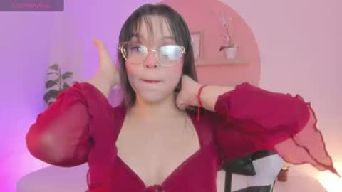 C L A R A online show from 07-08-26, 02:38