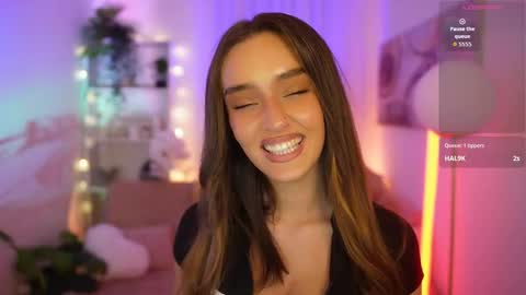 Clara smile online show from 03-04-26, 07:53