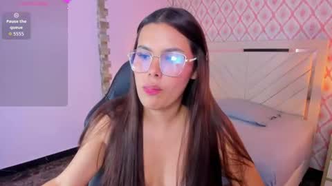 Snapshot of clara_ward chatting on 07-24-26, 07:34 C L A R A online show from 07-24-26, 07:34