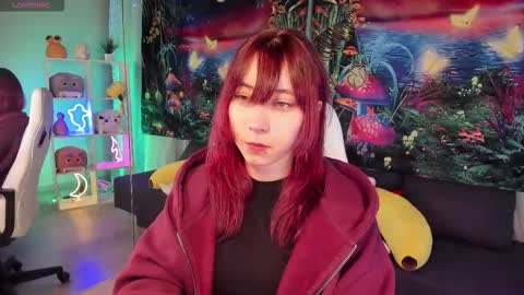 Snapshot of clarabenson chatting on 11-03-25, 06:20 clarabenson online show from 11-03-25, 06:20