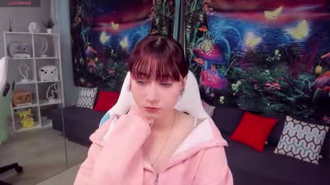 Snapshot of clarabenson chatting on 11-21-25, 06:50 clarabenson online show from 11-21-25, 06:50