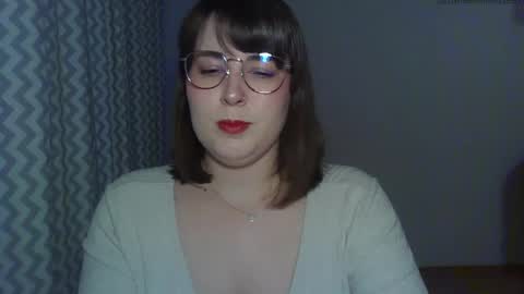 Clara online show from 04-29-26, 05:41