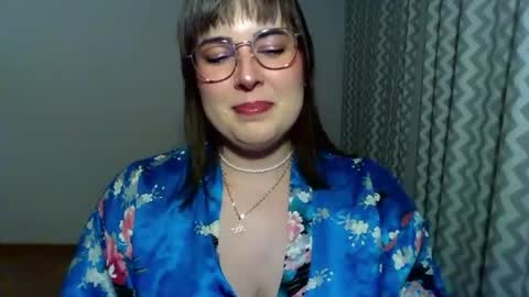 Clara online show from 07-22-26, 09:17