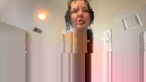 Clara Sosa online show from 11-18-25, 05:39