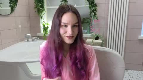 Claire online show from 03-12-25, 01:40