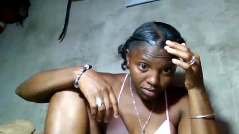clarisse98 online show from 05-24-26, 06:29