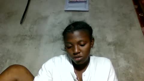 clarisse98 online show from 05-25-26, 01:06