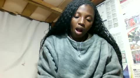 clarisse98 online show from 07-03-26, 08:43