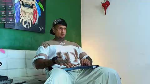 Juanpaindependent model online show from 02-18-26, 10:06