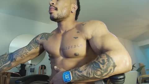 Snapshot of clark_strong chatting on 09-25-25, 08:23 clark_strong online show from 09-25-25, 08:23