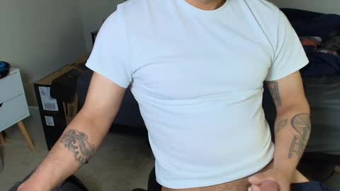 Snapshot of clark_washington21 chatting on 02-10-25, 03:24 Clark online show from 02-10-25, 03:24