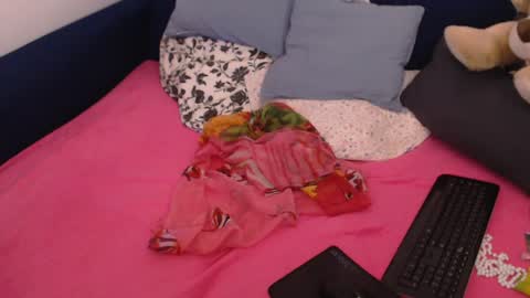 Lydya online show from 12-29-24, 07:00