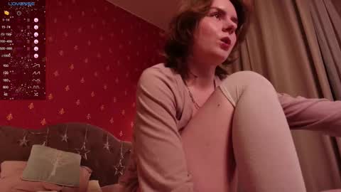 Snapshot of classy_mia chatting on 02-10-26, 07:51 Goldie online show from 02-10-26, 07:51