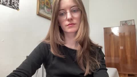 Snapshot of classyandgirly chatting on 02-06-25, 09:28 classyandgirly online show from 02-06-25, 09:28