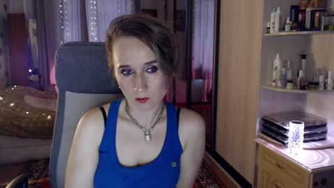 classyinna online show from 10-23-25, 08:24